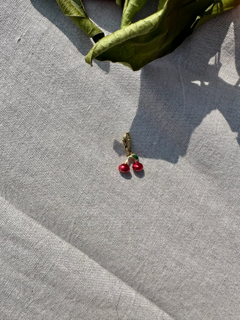Charm Cerises