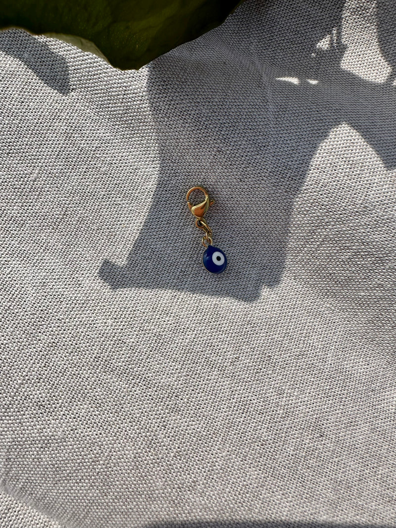 Charm oeil bleu